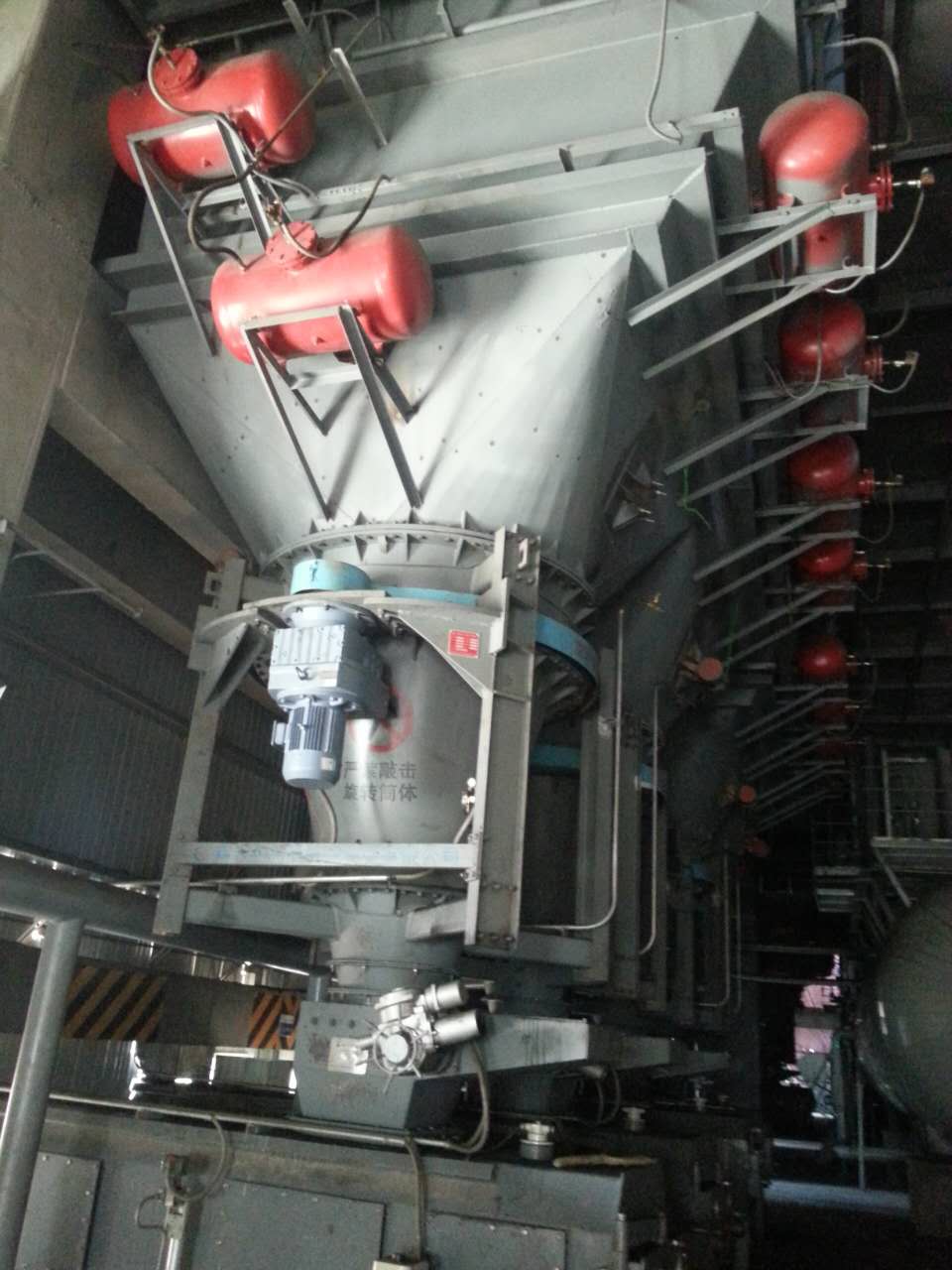 旋轉(zhuǎn)清堵機(jī)