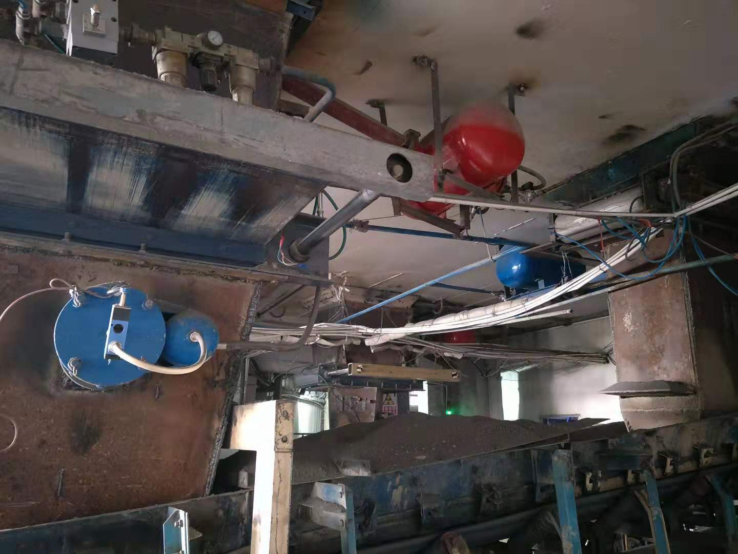 空氣錘業(yè)績